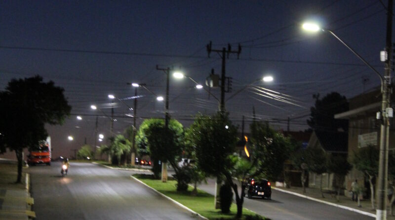Todos os bairros da cidade receberão nova iluminação