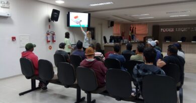 O evento, que reuniu os profissionais na Câmara de Vereadores de Curitibanos